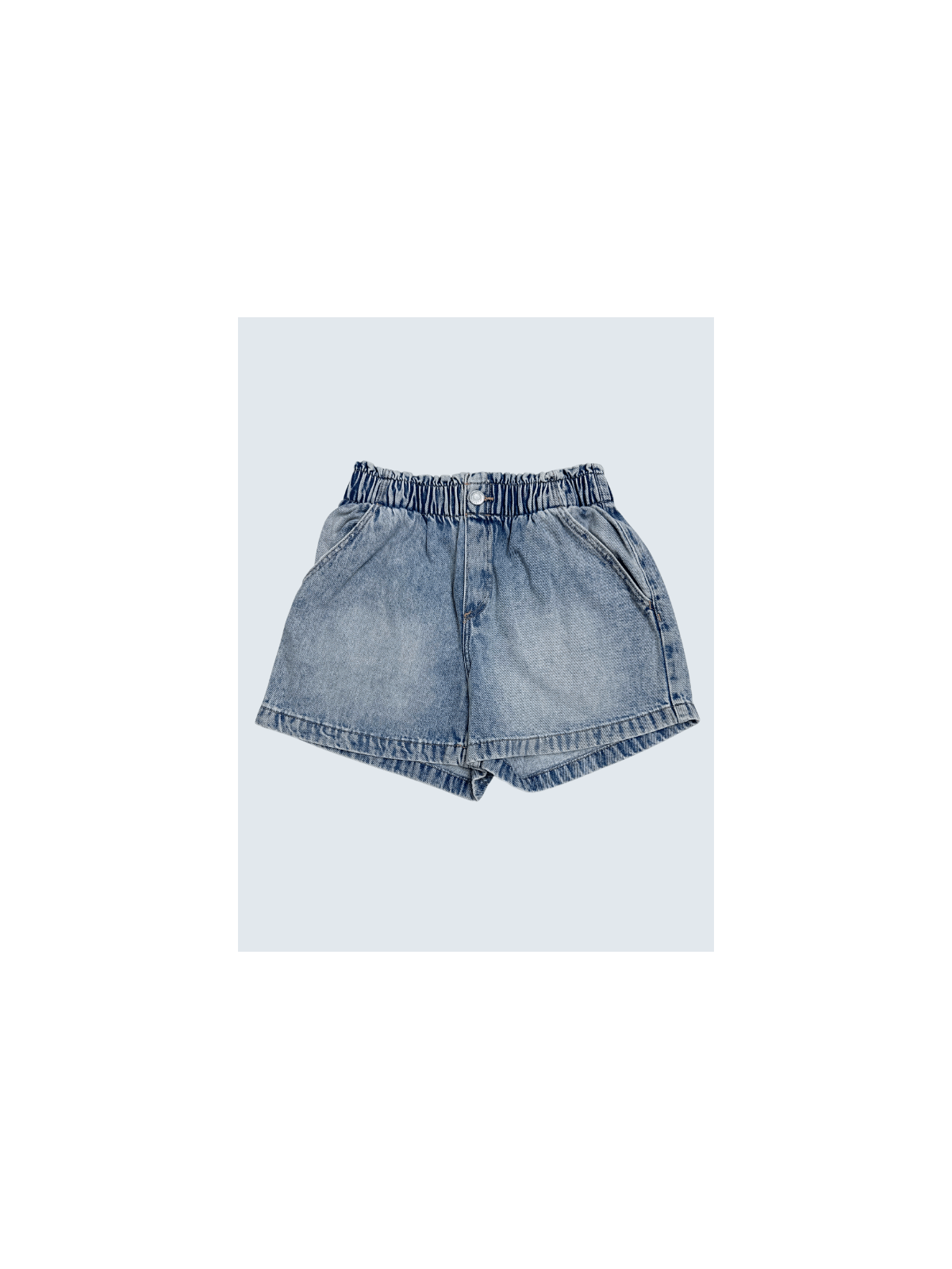 Short d'occasion H&M 10 Ans pour fille.