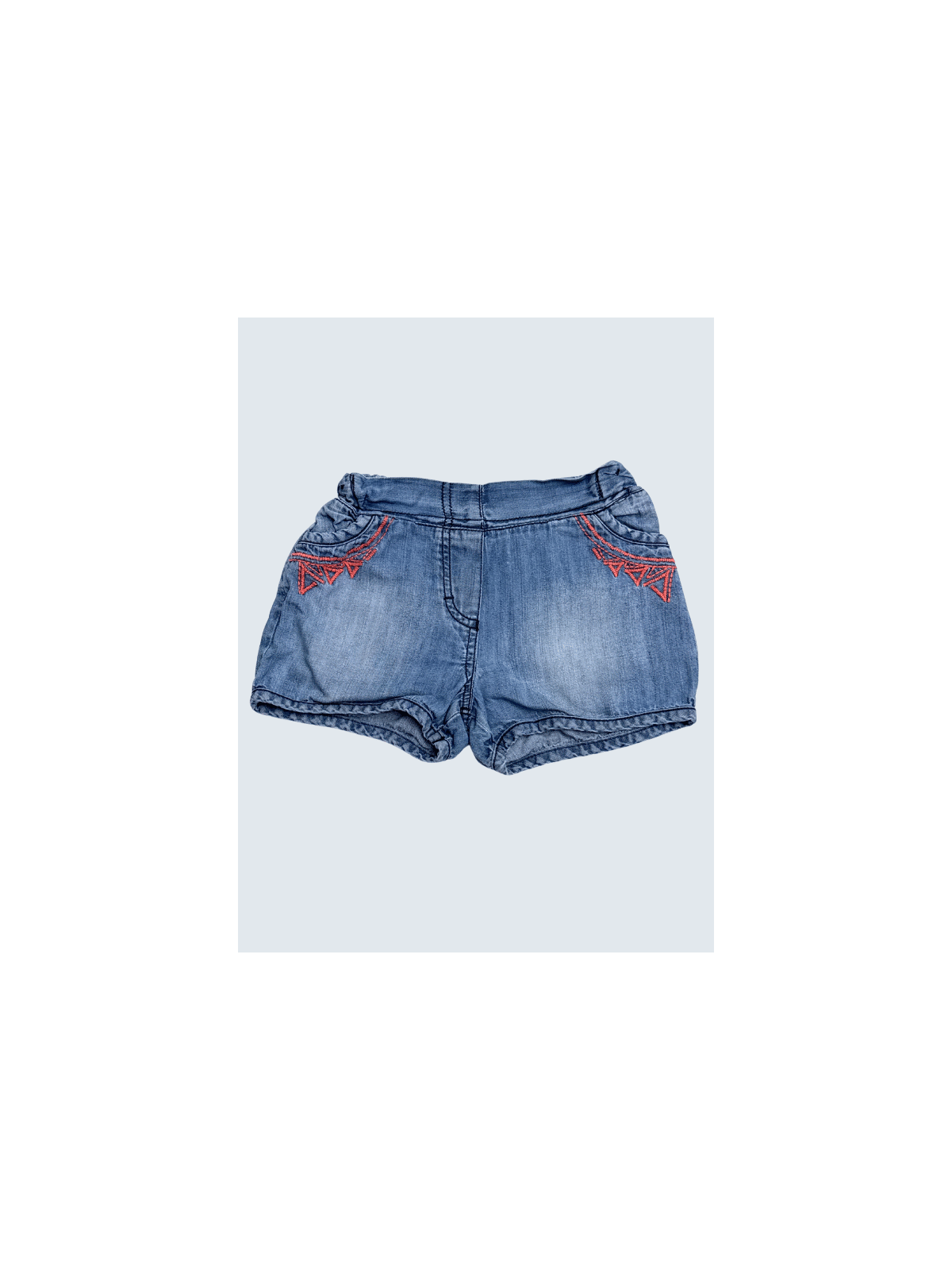 Short d'occasion  4/5 Ans pour fille.